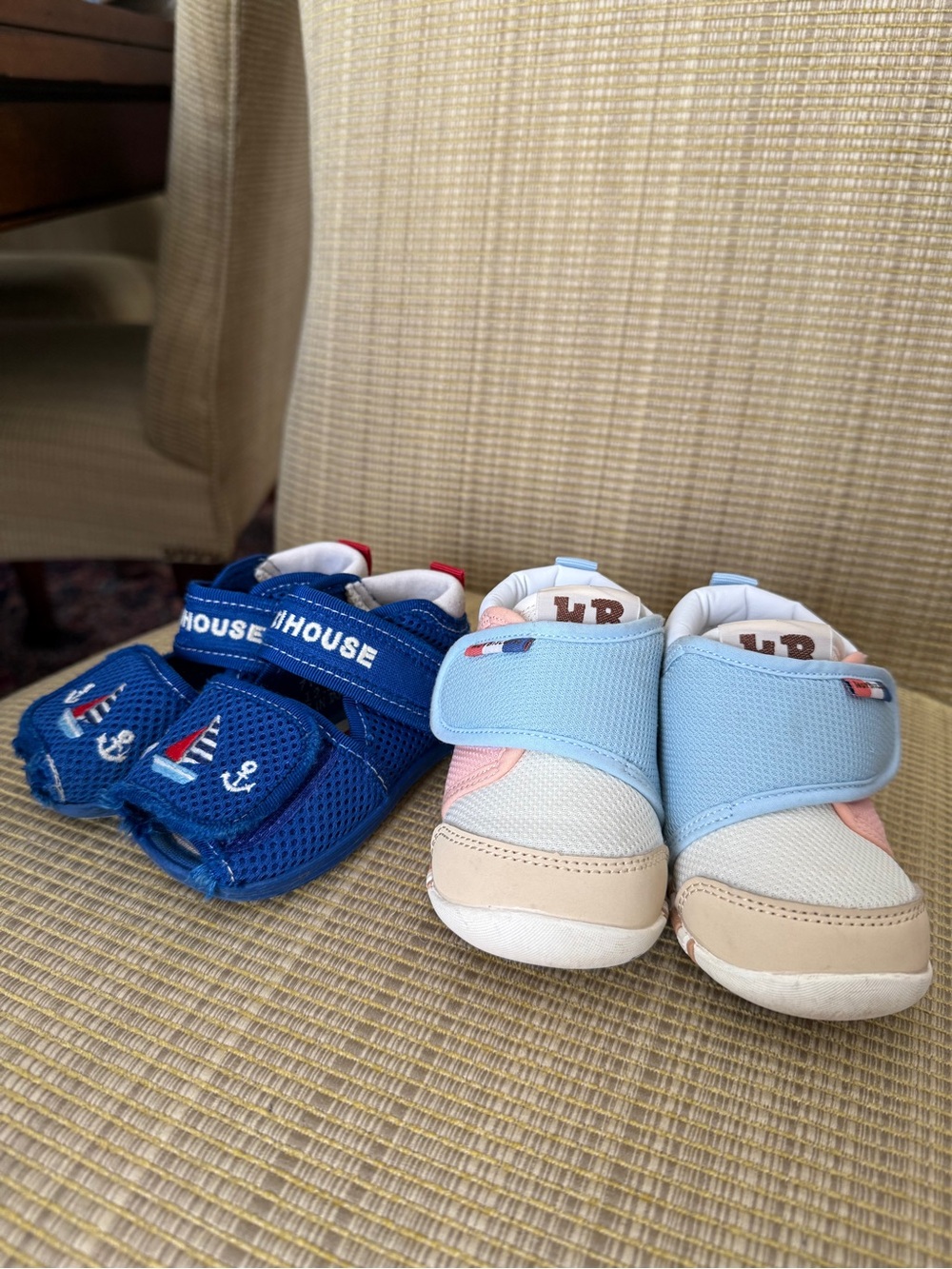 Miki House Baby Shoes Bundle – Blue Mesh Sandals + Light Blue Booties Size 5.5